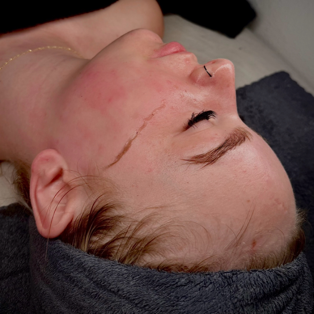 Custom Dermaplane Facial at Reese Artistry • Albany, OR Esthetician in Albany, OR