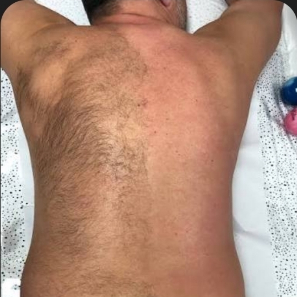 Back Waxing at De lux beauty bar in New York, NY