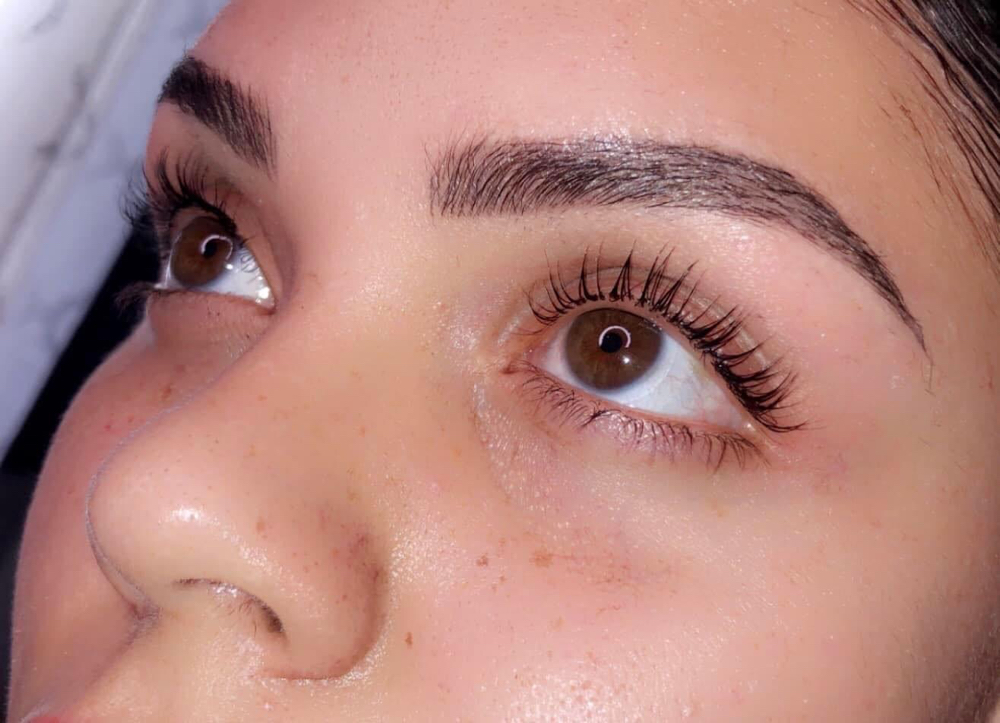 Lash Lift And Tint