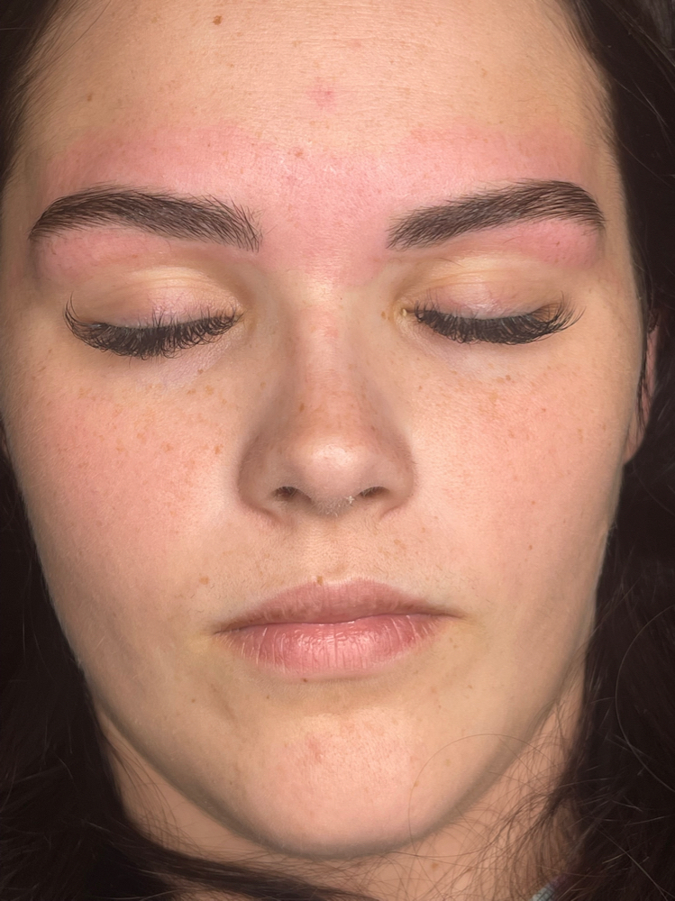 Brow Tinting