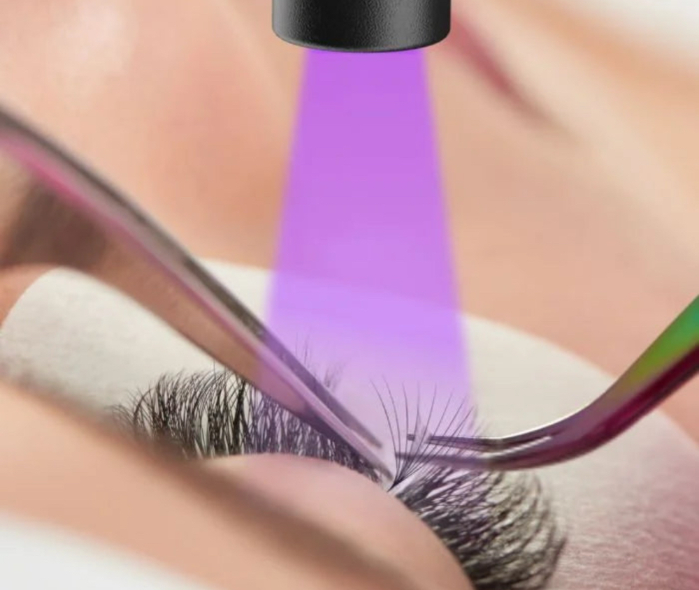 LED Lashes Full Set