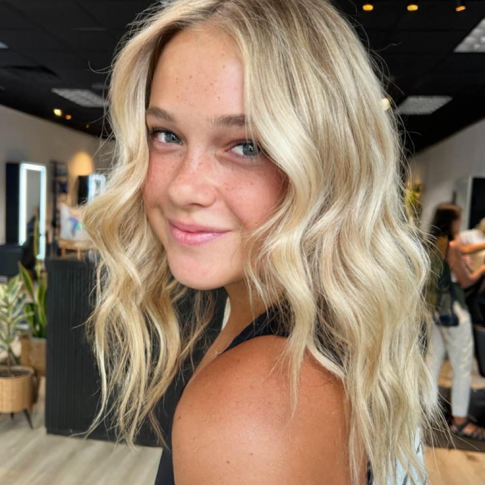 Full Blonding Session at Taylor Rae Hair in Frisco, TX