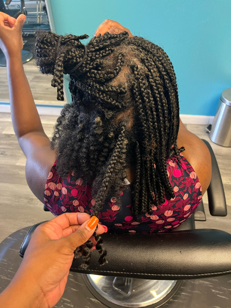 Take Down (singles/knotless) at Drea’s hair design in Oakland, CA