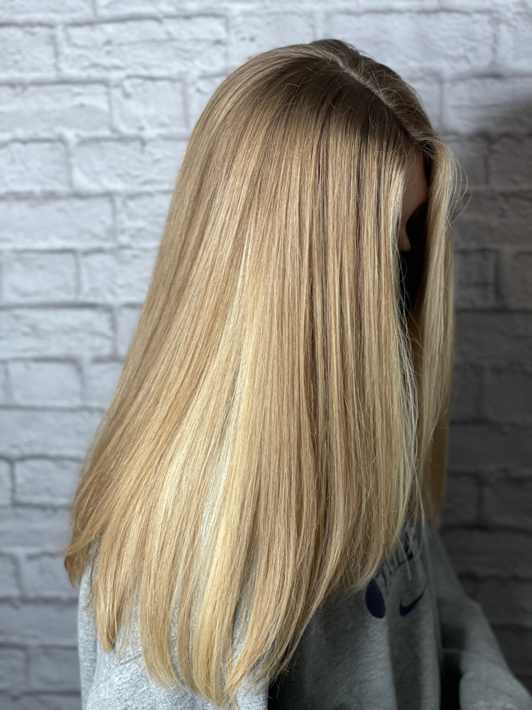Shampoo & Blow Dry at Beauty by Alina in Kankakee, IL