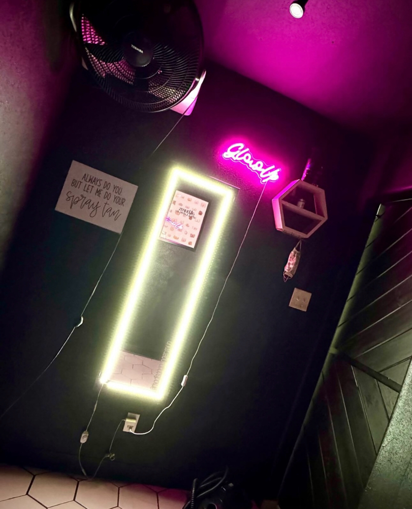 Spray Tan Party (In Studio)