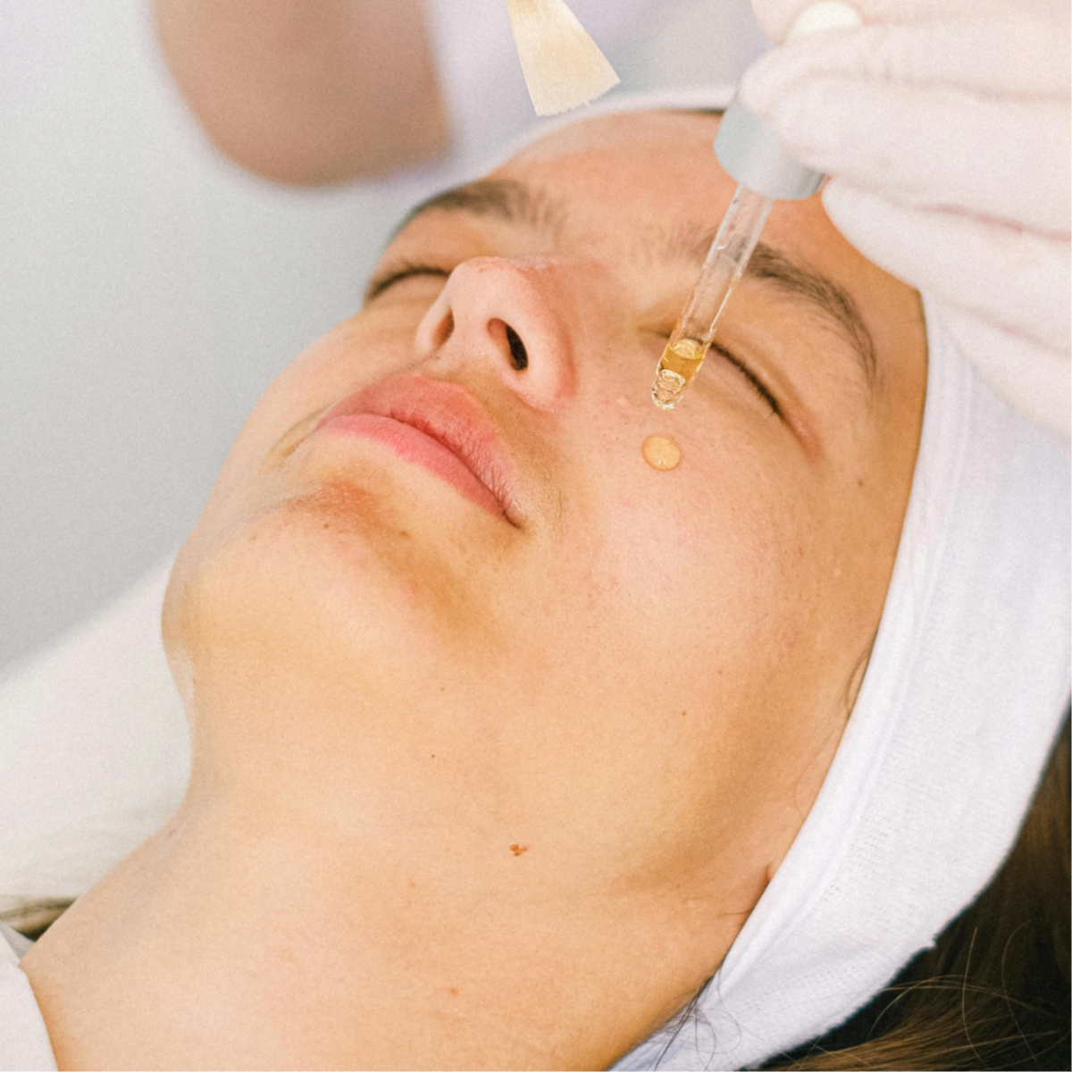 Dermaplaning Facial at EARTHEN BEAUTY in New York, NY