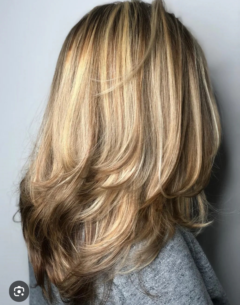 Womens Haircut Med/ Long at Beauty central Fw in Fort Worth, TX