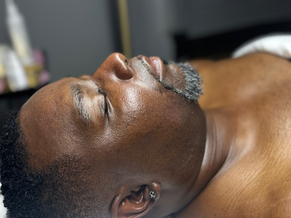 Gentleman’s Facial