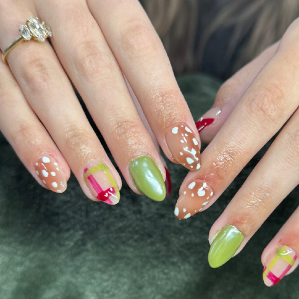 Acrylic Fill at Beauty Outlaws in everett, PA