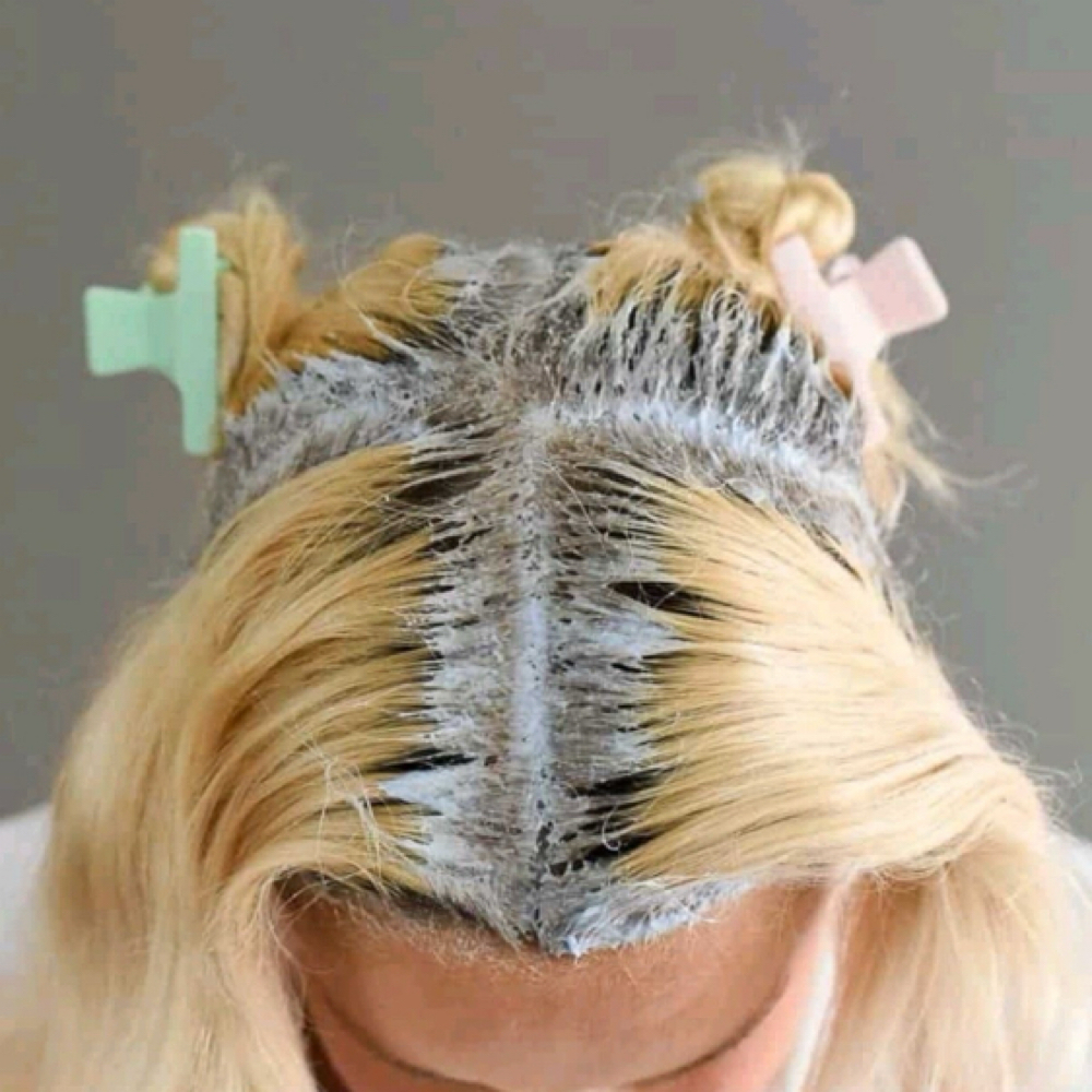 Global/On Scalp Blonding