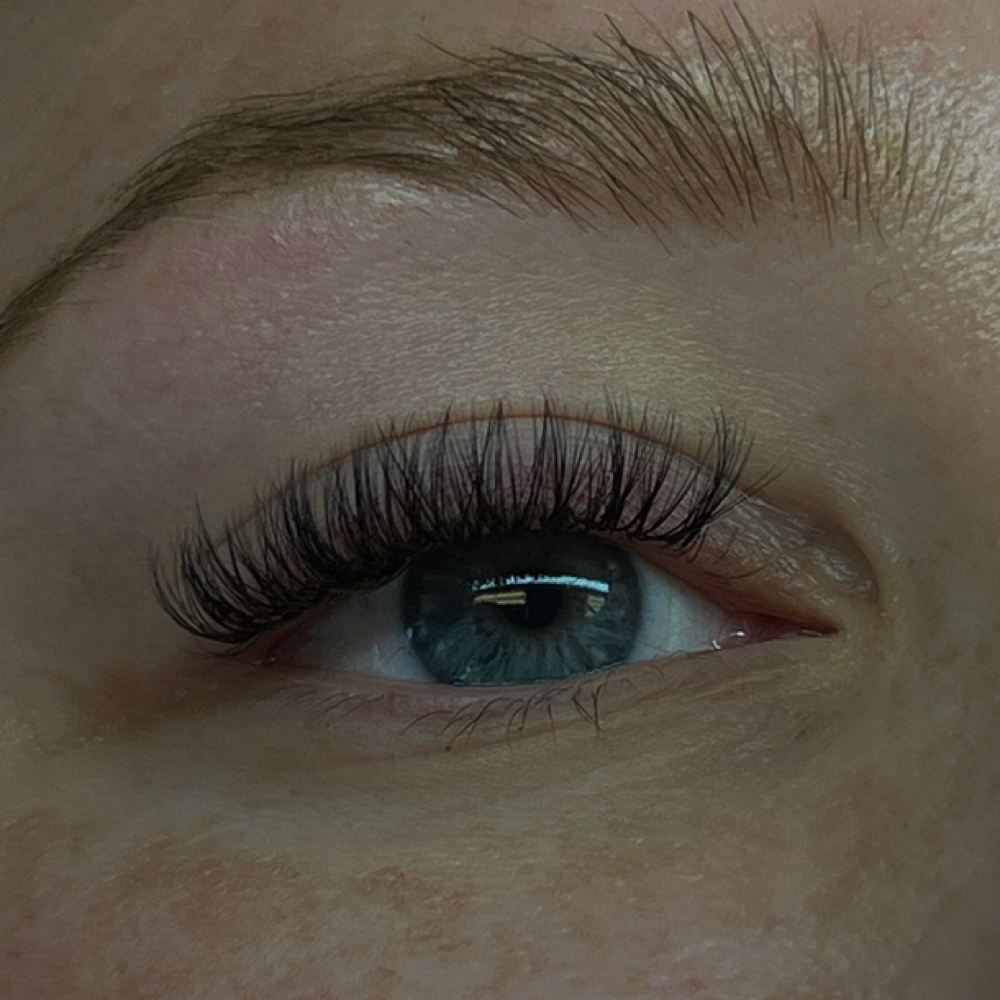 Full Set- Volume at Carlina’s Beauty Bar in Chagrin Falls, OH