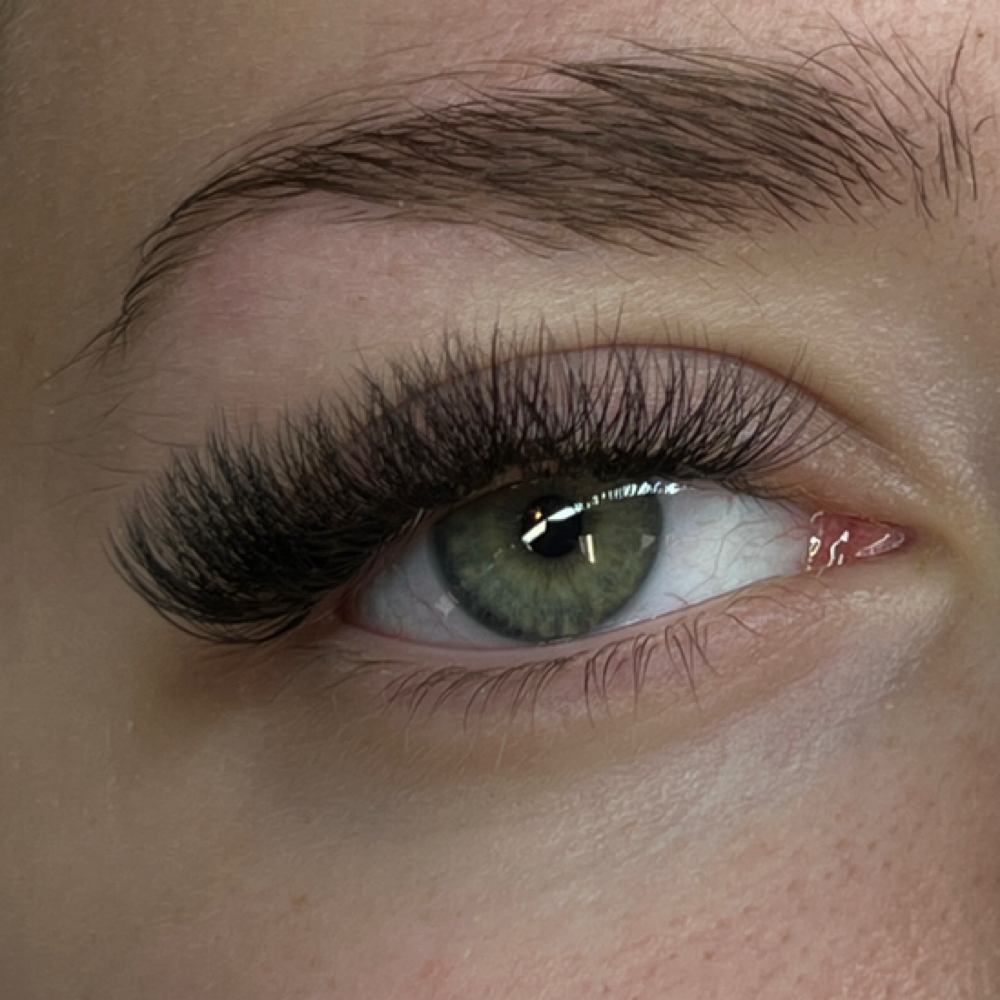 Full Set- Volume at Carlina’s Beauty Bar in Chagrin Falls, OH
