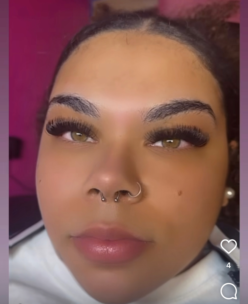 Hybrid Eyelash Extensions