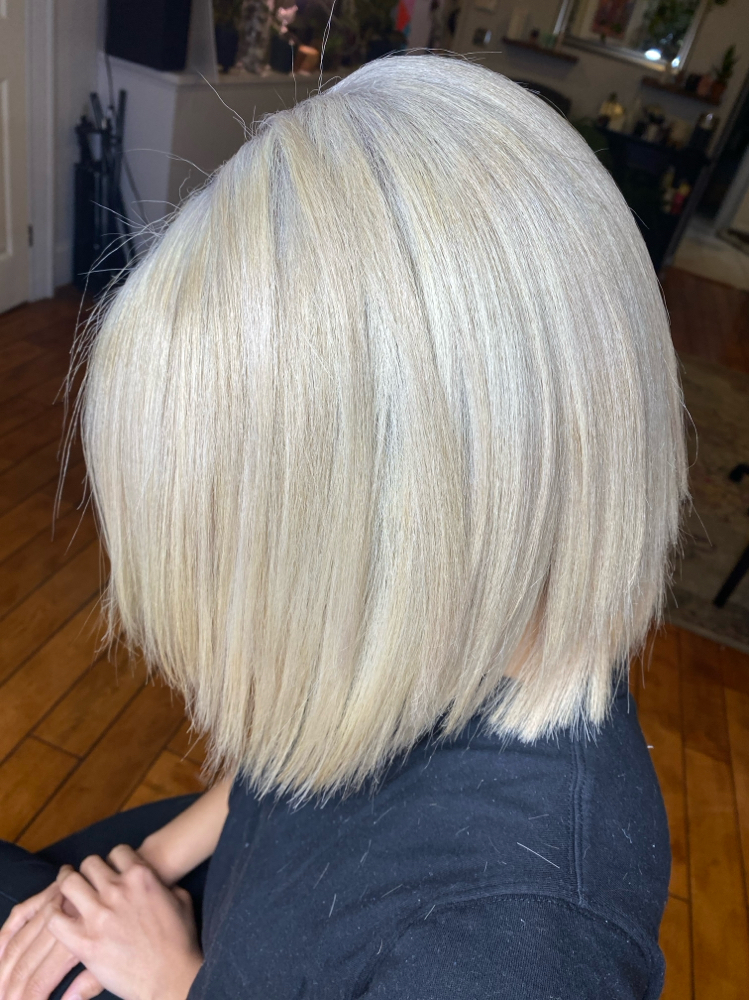 Luxe Blowout w/Haircut