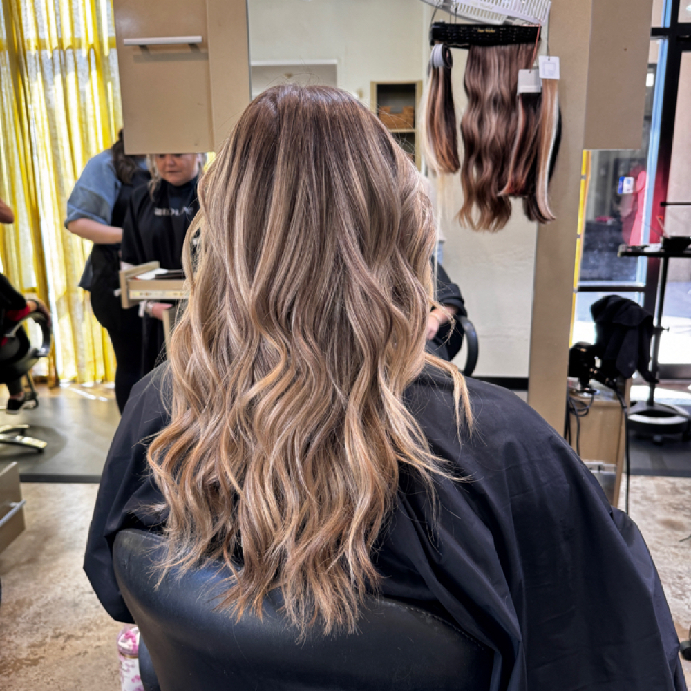 Root Retouch Package at The Blonde Coast in Bradenton, FL