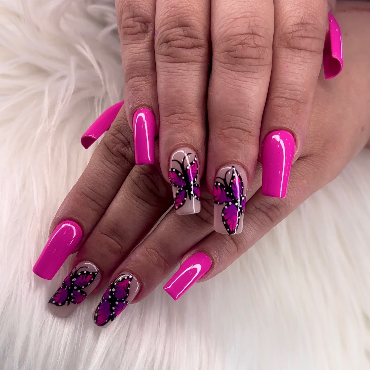 Intermediate Nail Art (1-5 nails) at Alyssa Nicole Nails in Schererville, IN