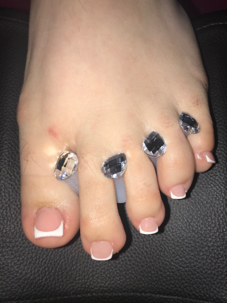 Acrylic Toes Fill In