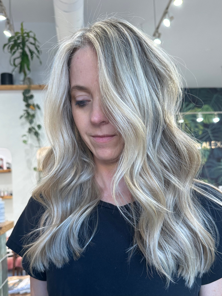 Blonde Support