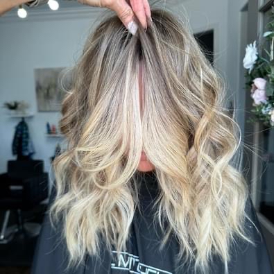Womens Cut & Style