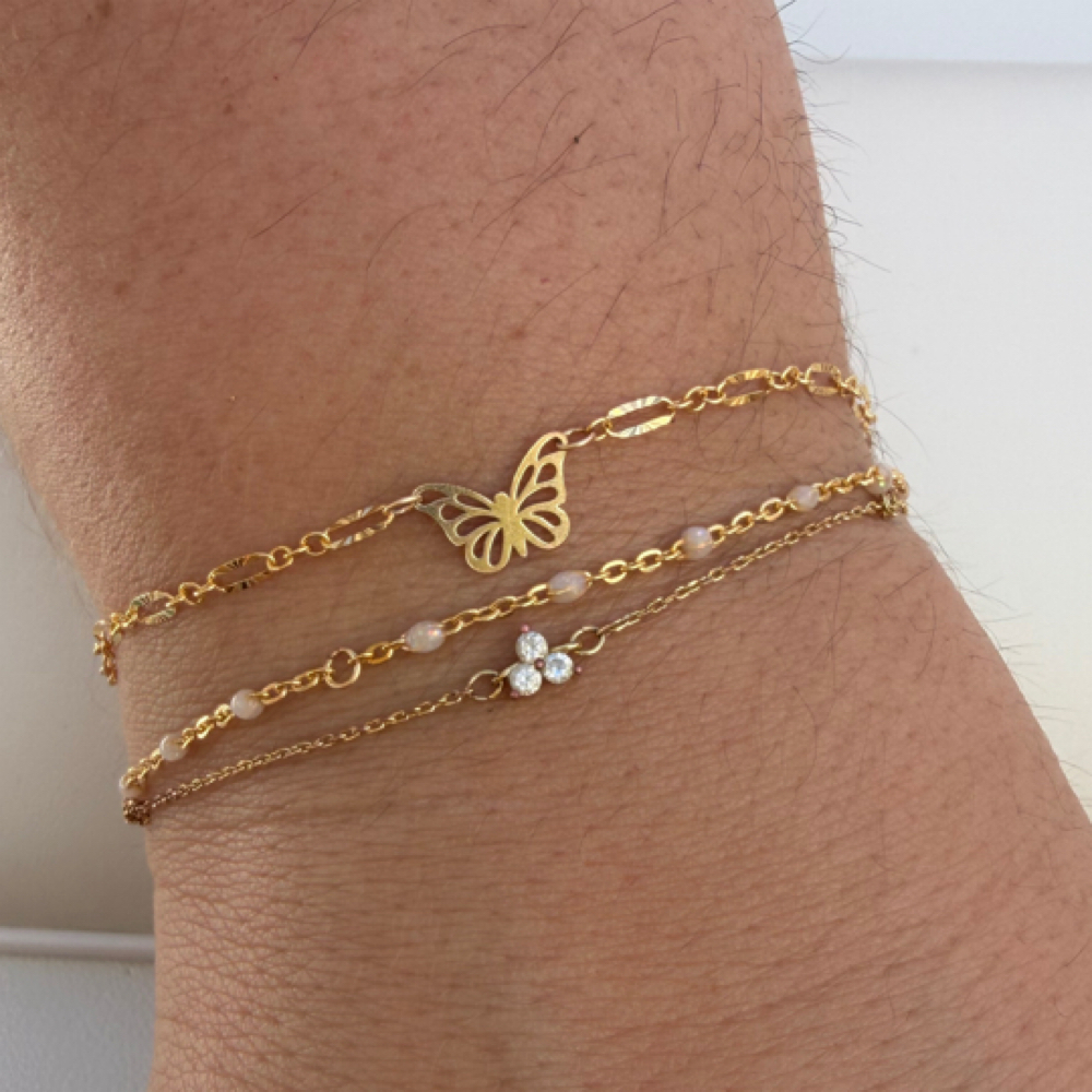 Bracelet 1-2 People at Eternally Yours Permanent Jewelry in Woodland Hills, CA
