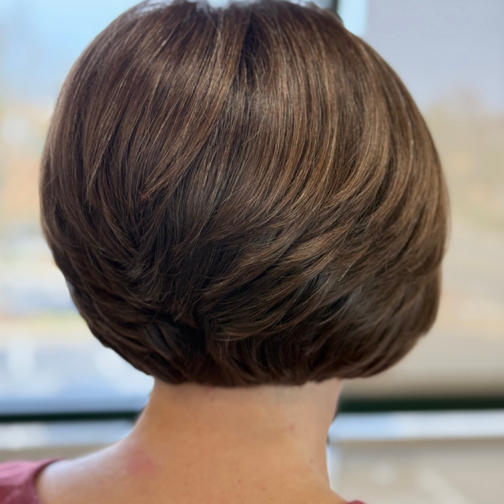 Women’s Haircut at My Hair Salon in McLean, VA