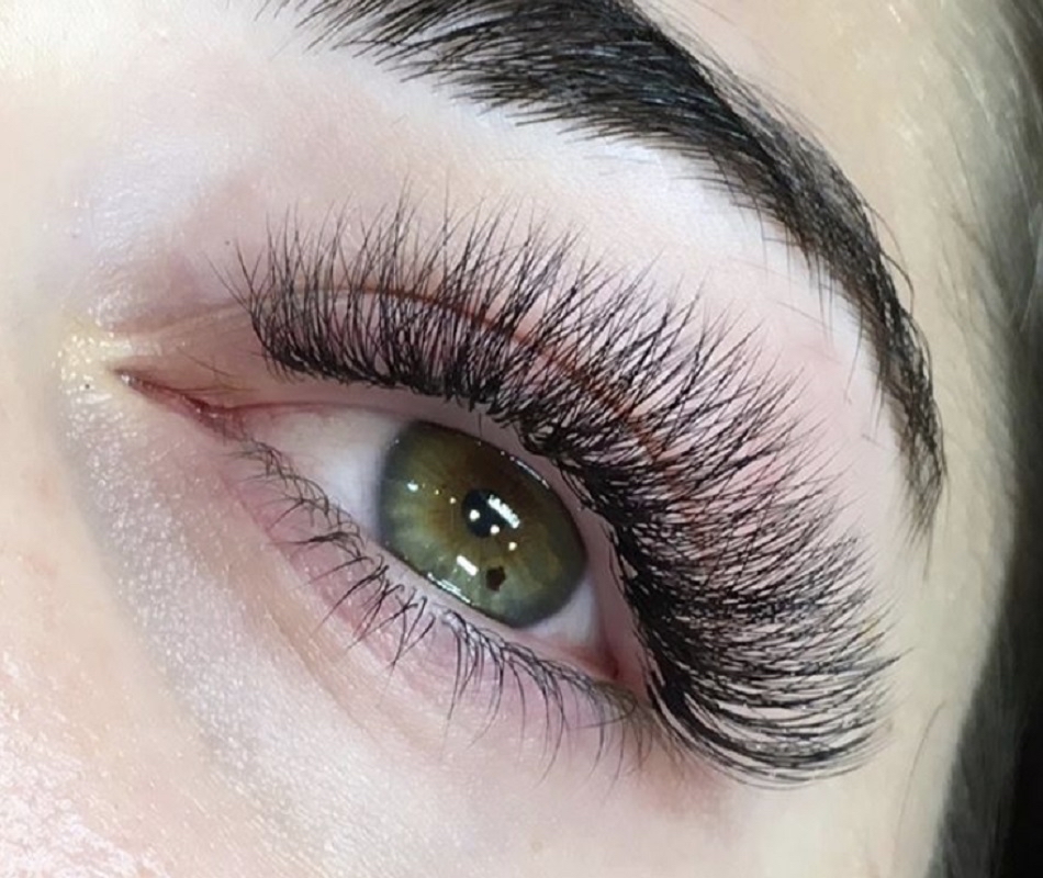 Light Volume Full Set Lashes