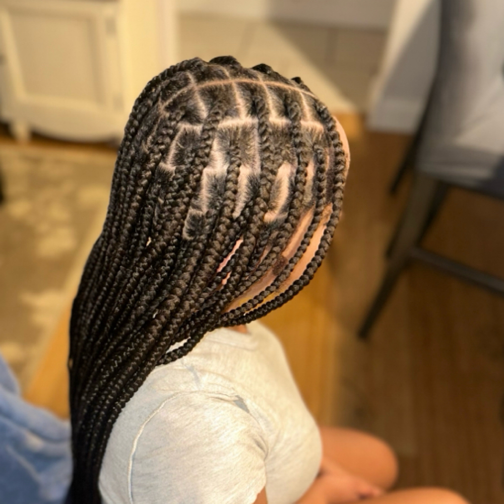 Knotless Briads (Medium)