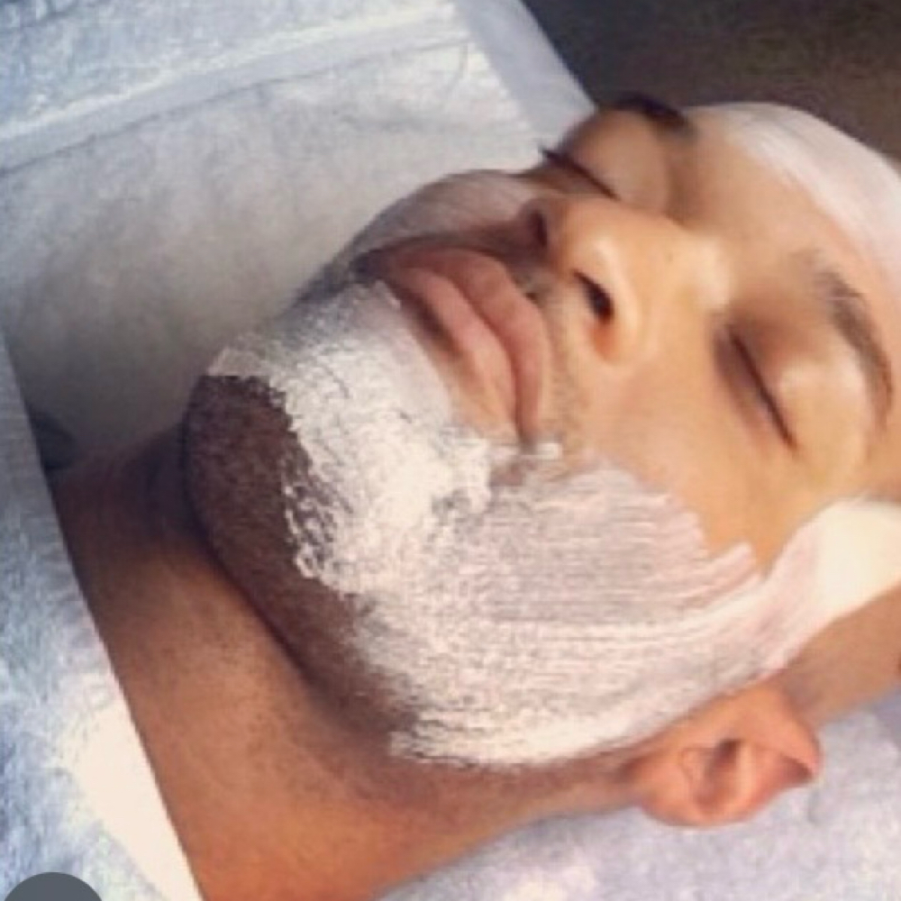 Men’s Facial at Paris Beaute in Fresno, CA