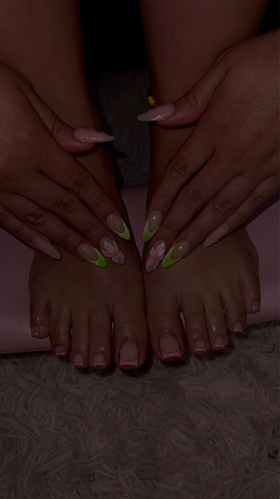 Nails + Toes
