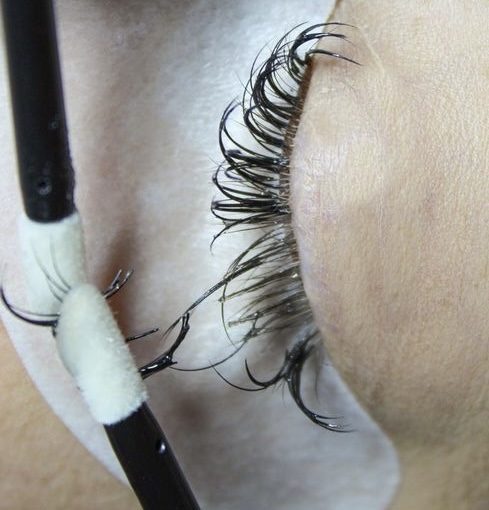 lash removal at by grace esthetics in Florence, AL