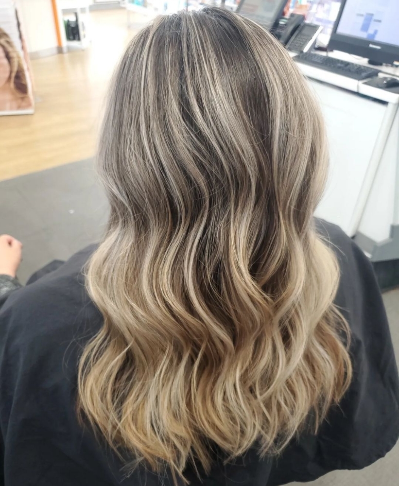 Partial Highlights/Balayage