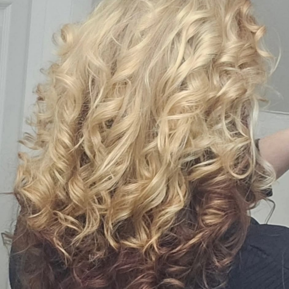 Deep Conditioning Gloss Treatment at The Luxe Hippie in Greensboro, NC