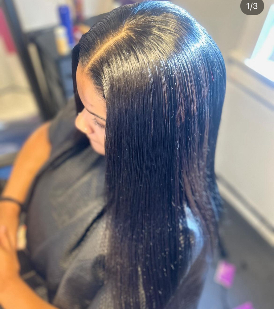 Quick Weave/Pronto at SimoneSlays in Elyria, OH