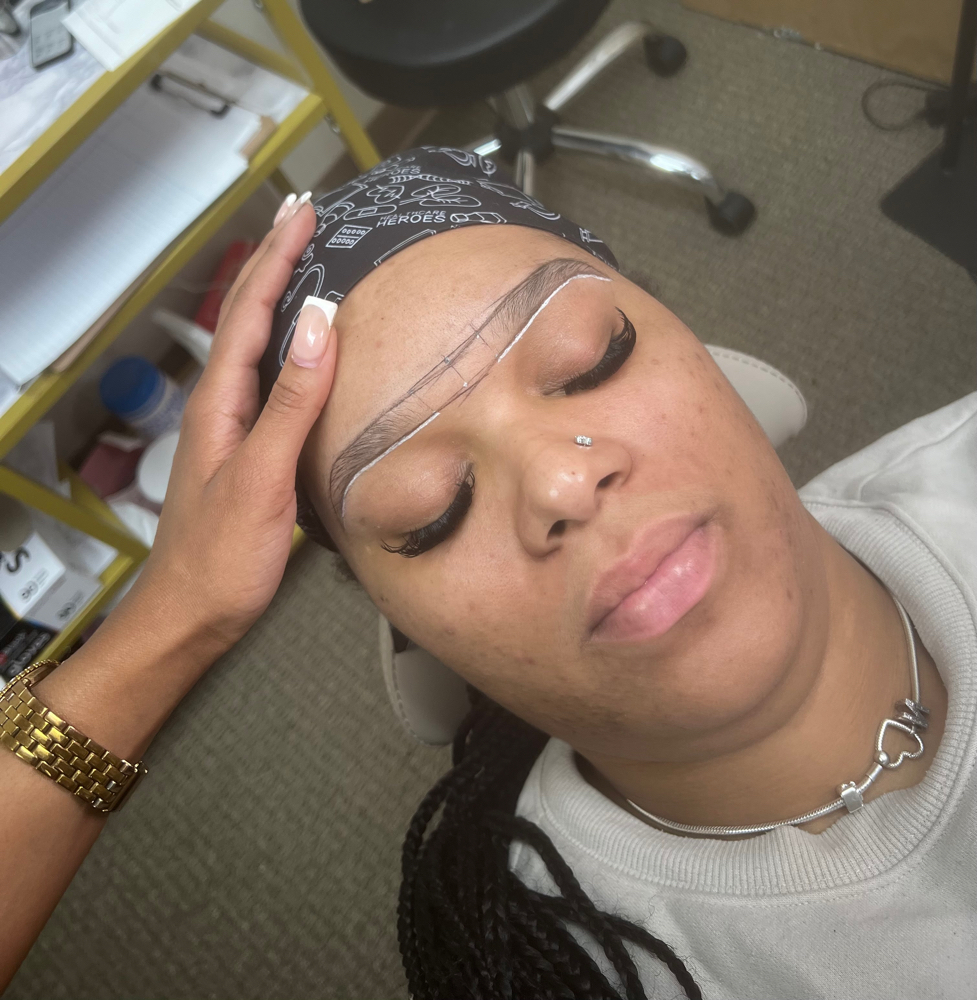 Brow Mapping & Consult