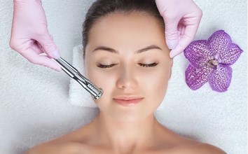 Acne Treatment Facial