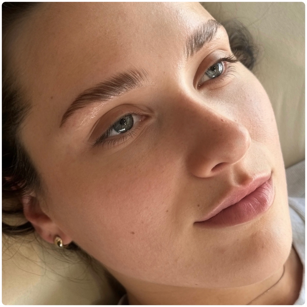Eyebrow Lamination