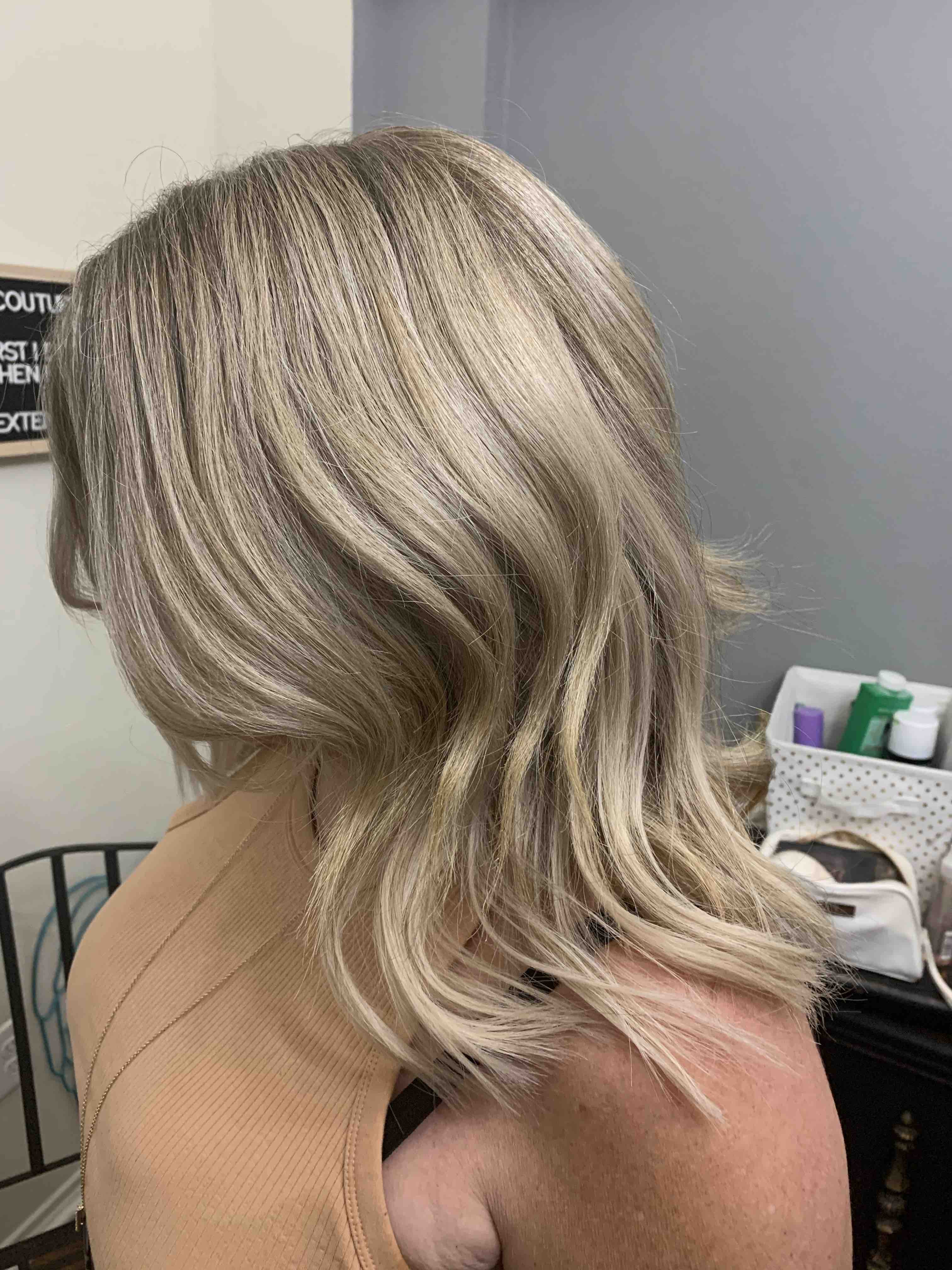 Tape In Extension/Re-lift