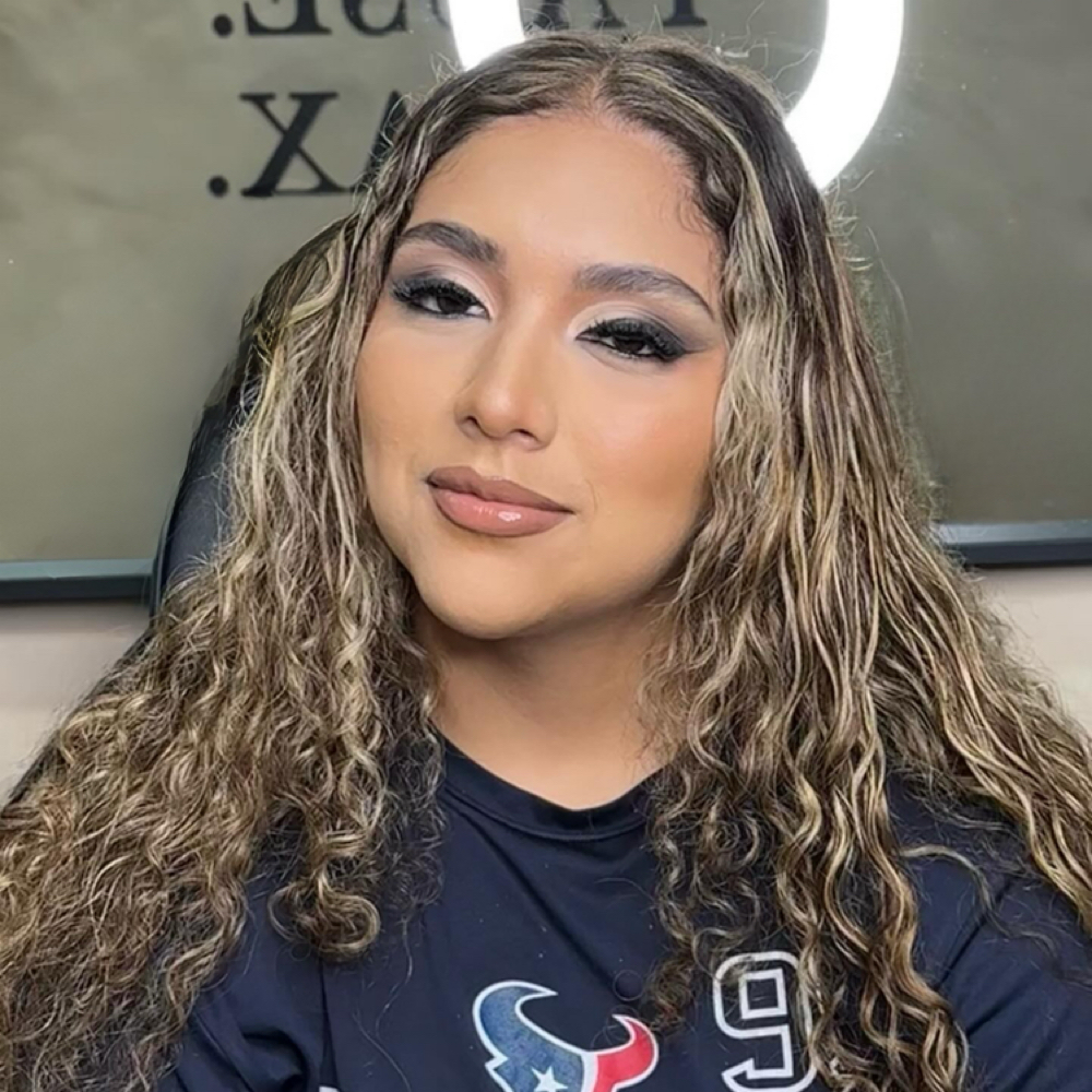 Makeup Services at giusiskin in Pasadena, TX