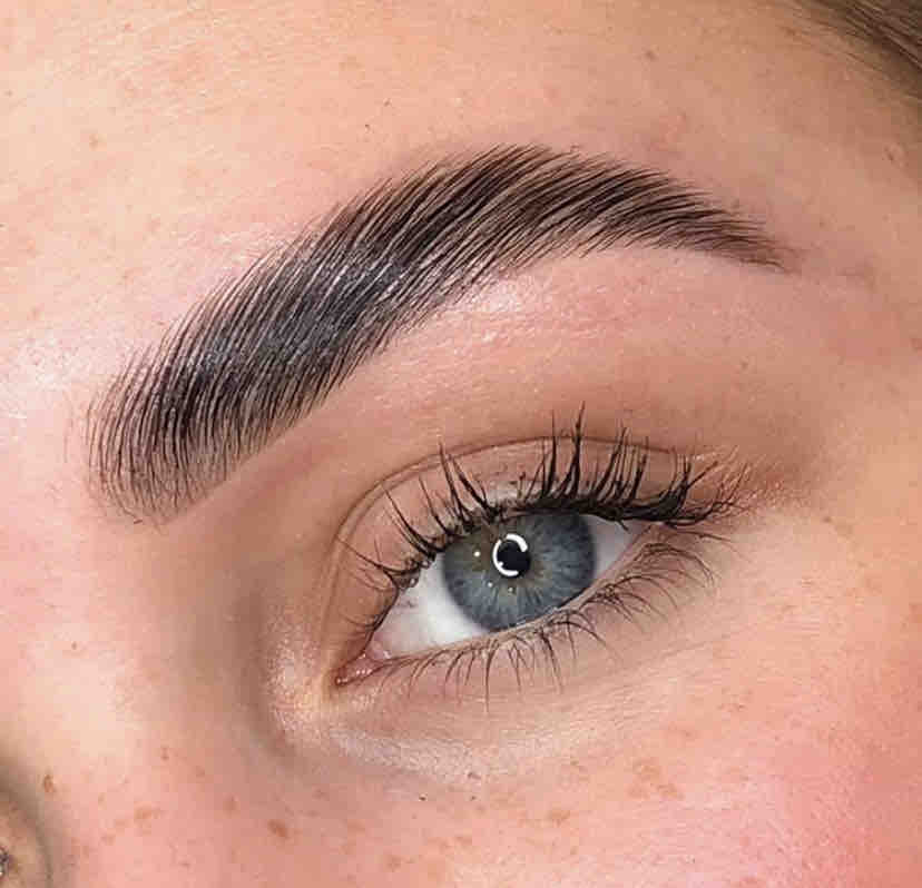 Deluxe Brow
