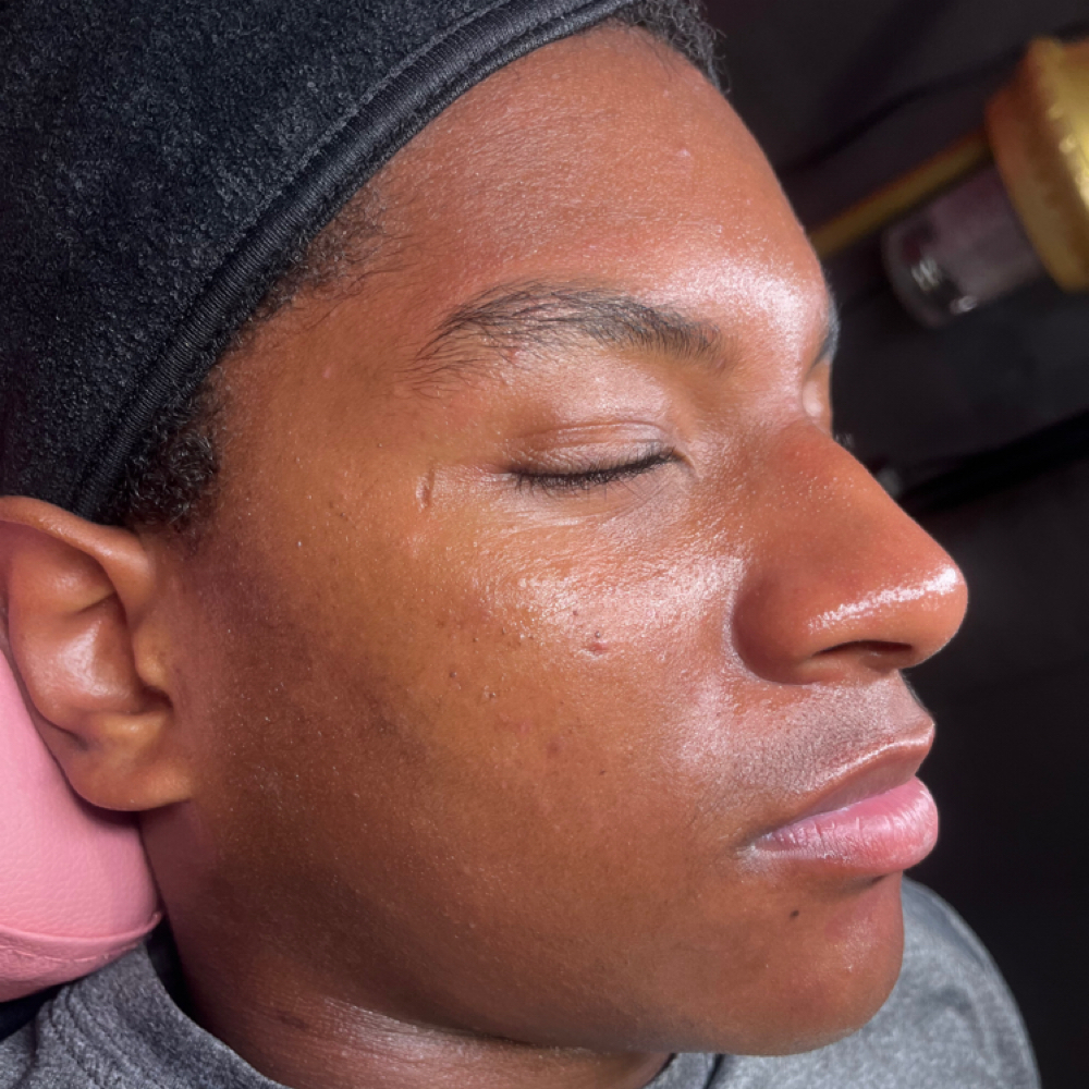 Teen Refresh Facial at Lechelle Beauty & Bodycare in OH, OH