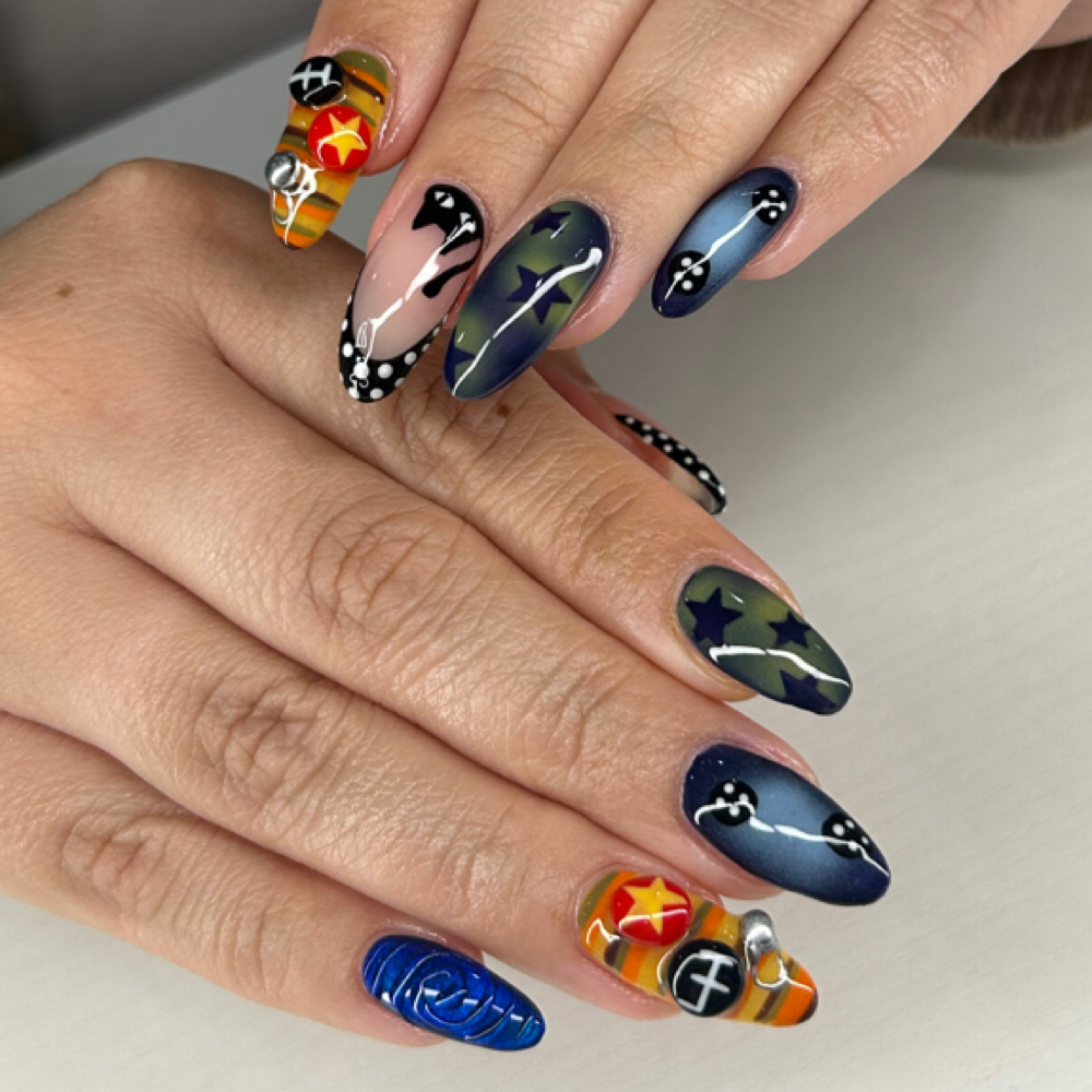 Gel Overlay Full Designs at Gels By JuJu in Whiting, IN