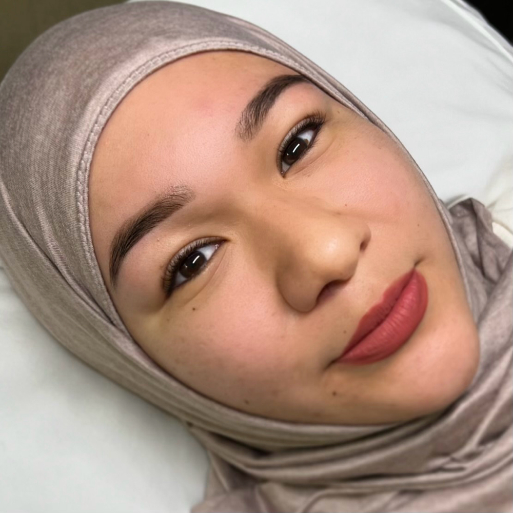 Brow Sculpt and Stain