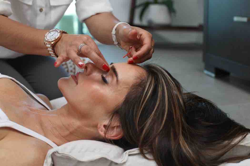 60 Minute Custom Corrective Facial