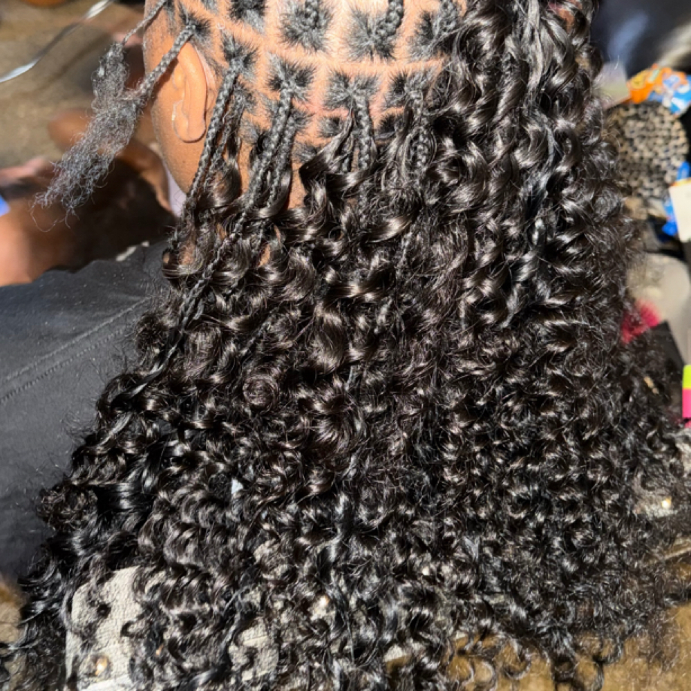 Miracle Knots at A Daye’s Journei Beauty Bar in DeSoto, TX