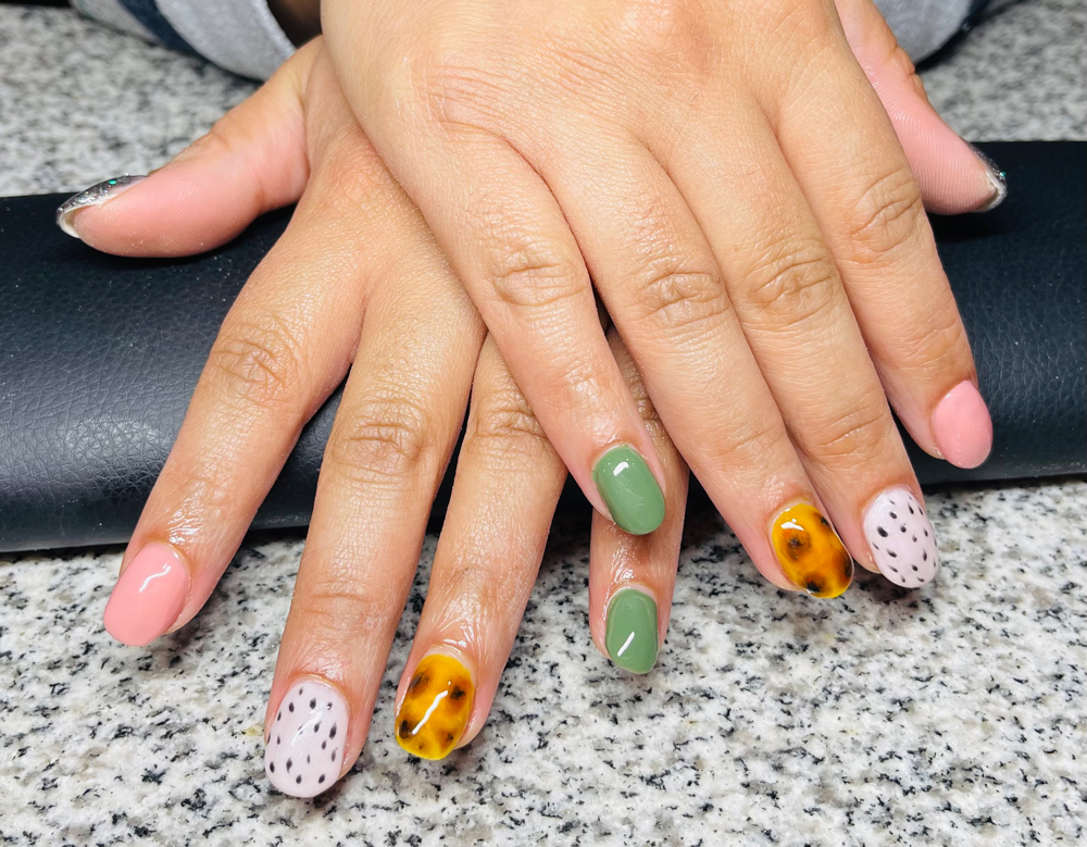 Overlay On Natural Nail