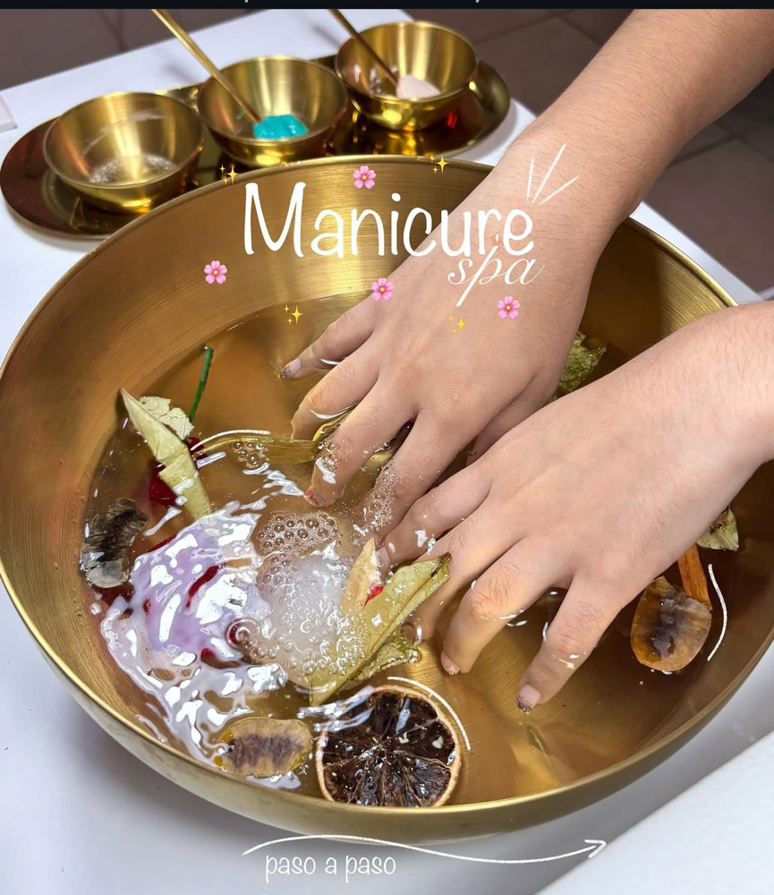 Regular Manicure With Gel