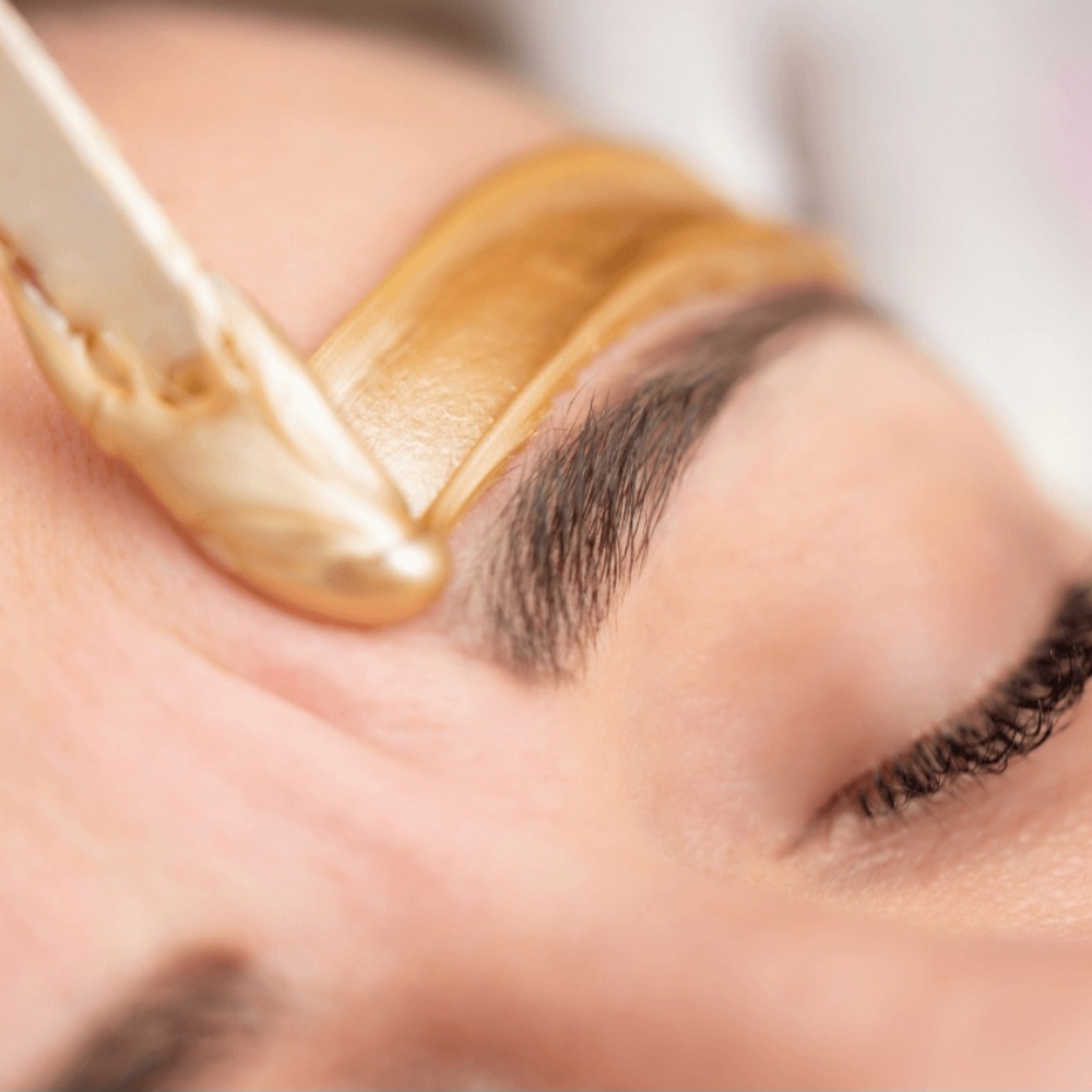 Eyebrow Waxing at Facez By Monica in Lakewood, CA