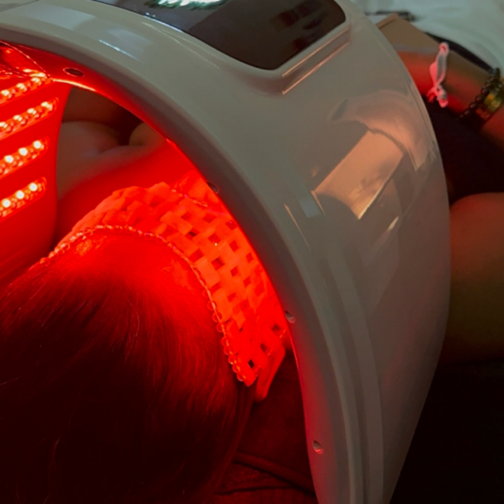 LED Light Therapy Add-On at Bespoke Beauty by Elainie in Manhattan, KS