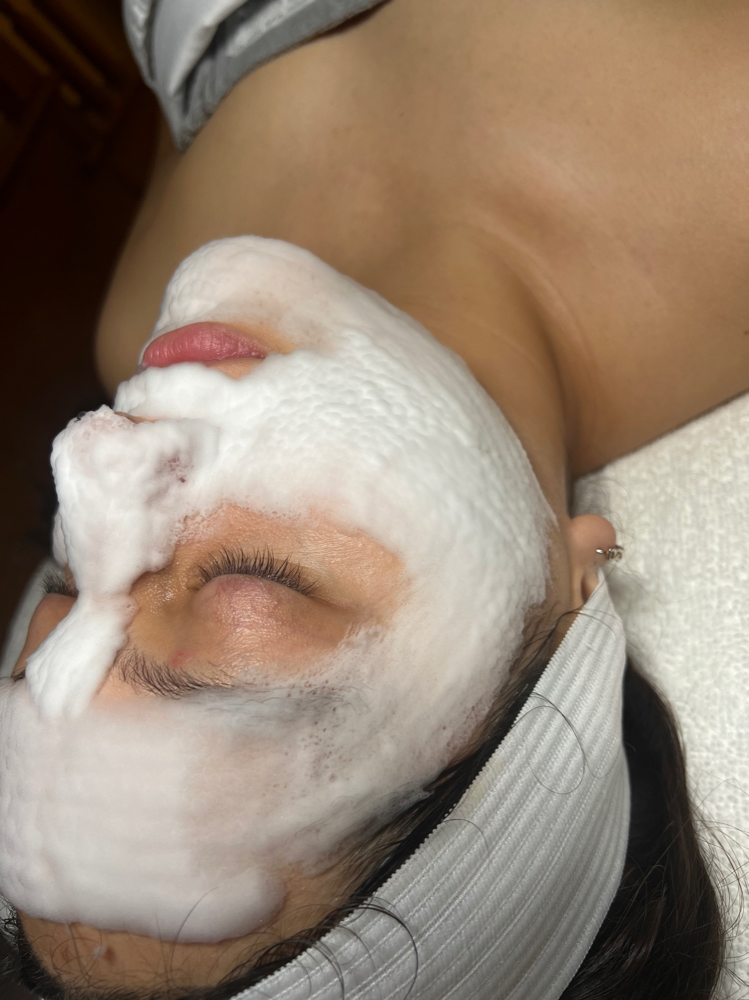 Oxygen Deep Pore Facial