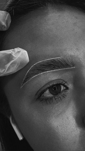 Signature Brow Lamination